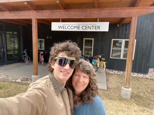 Moneeka Settles '86 visiting CRMS with her son